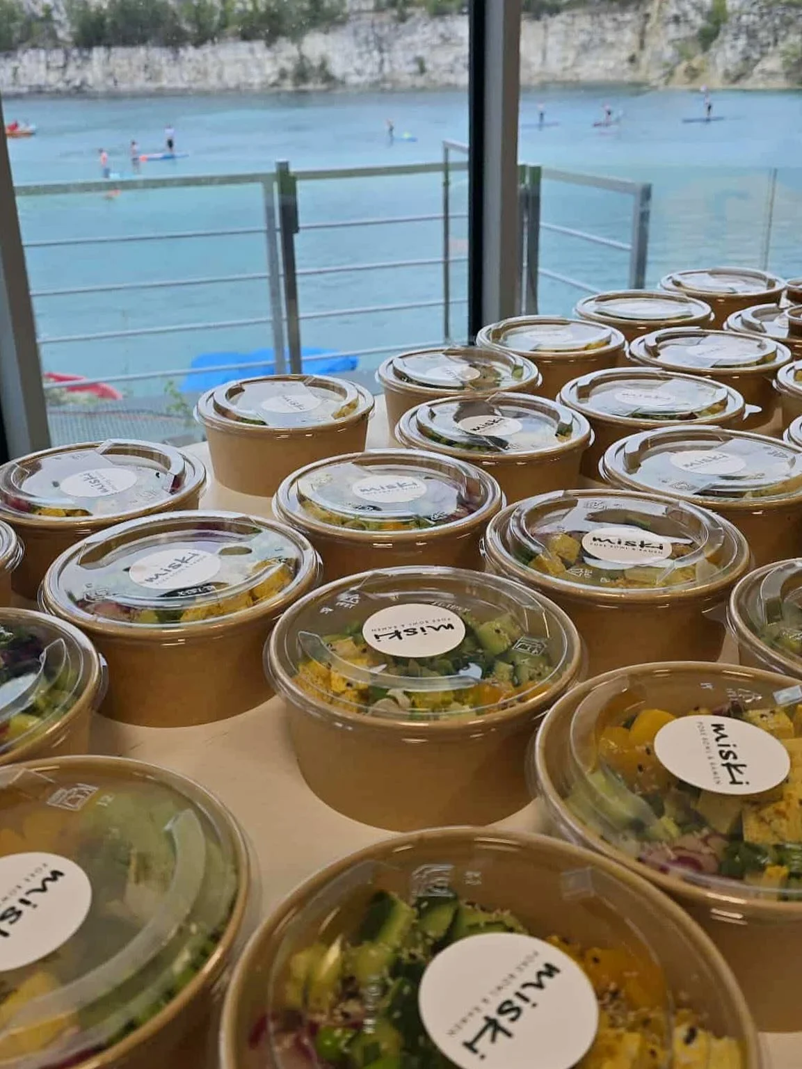 Za nami intensywny weekend 🙌🏻 
Ale życzymy sobie tylko więcej takich 🥰

Nakarmiliśmy uczestnik&oacute;w (i nie tylko!) zawod&oacute;w organizowanych w sobotę i niedzielę przez @supkulturakrakow ✨

Więcej zdjęć niebawem 💖

Wam chcielibyśmy przypom