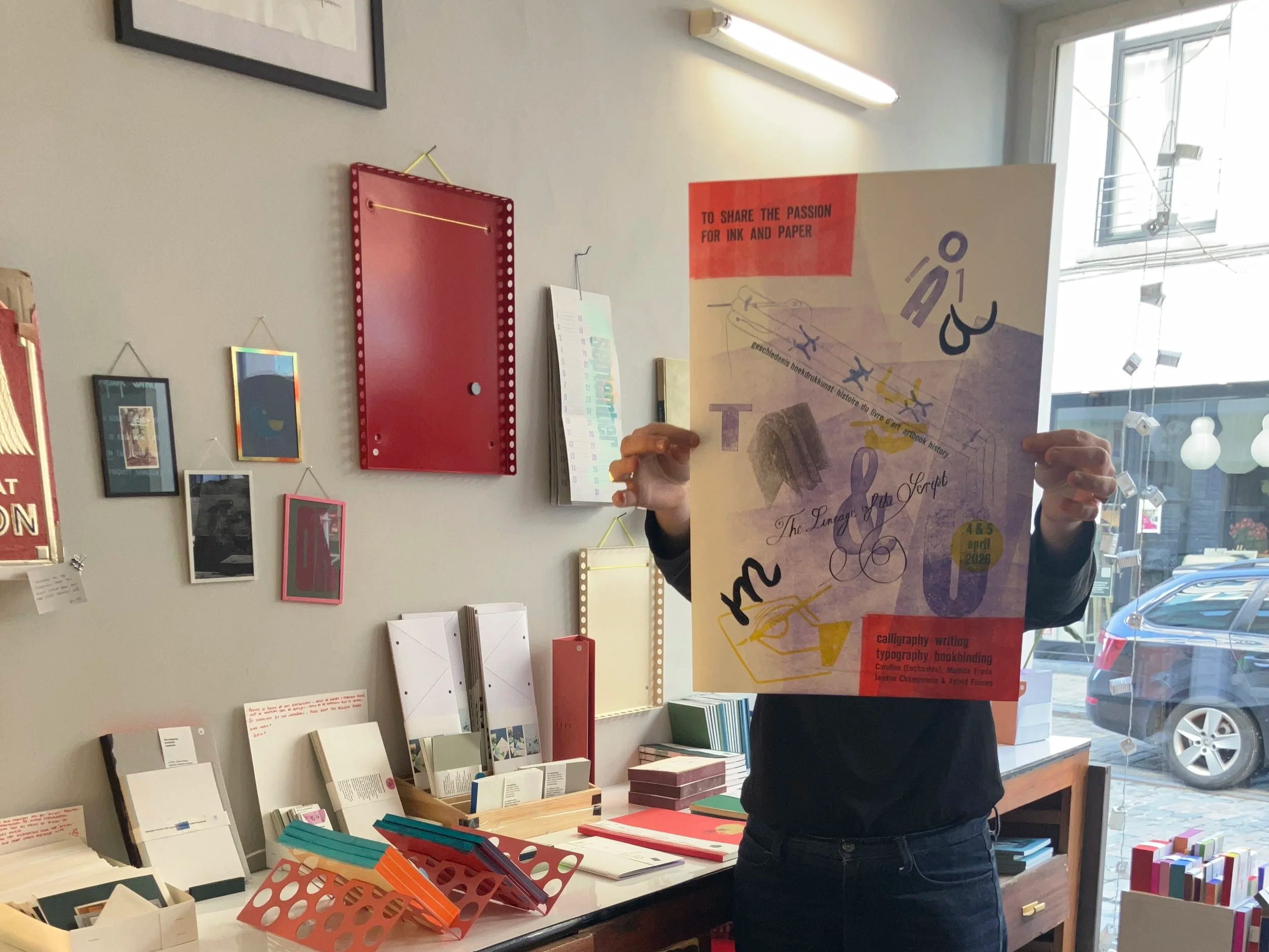 to share the passion for ink and paper