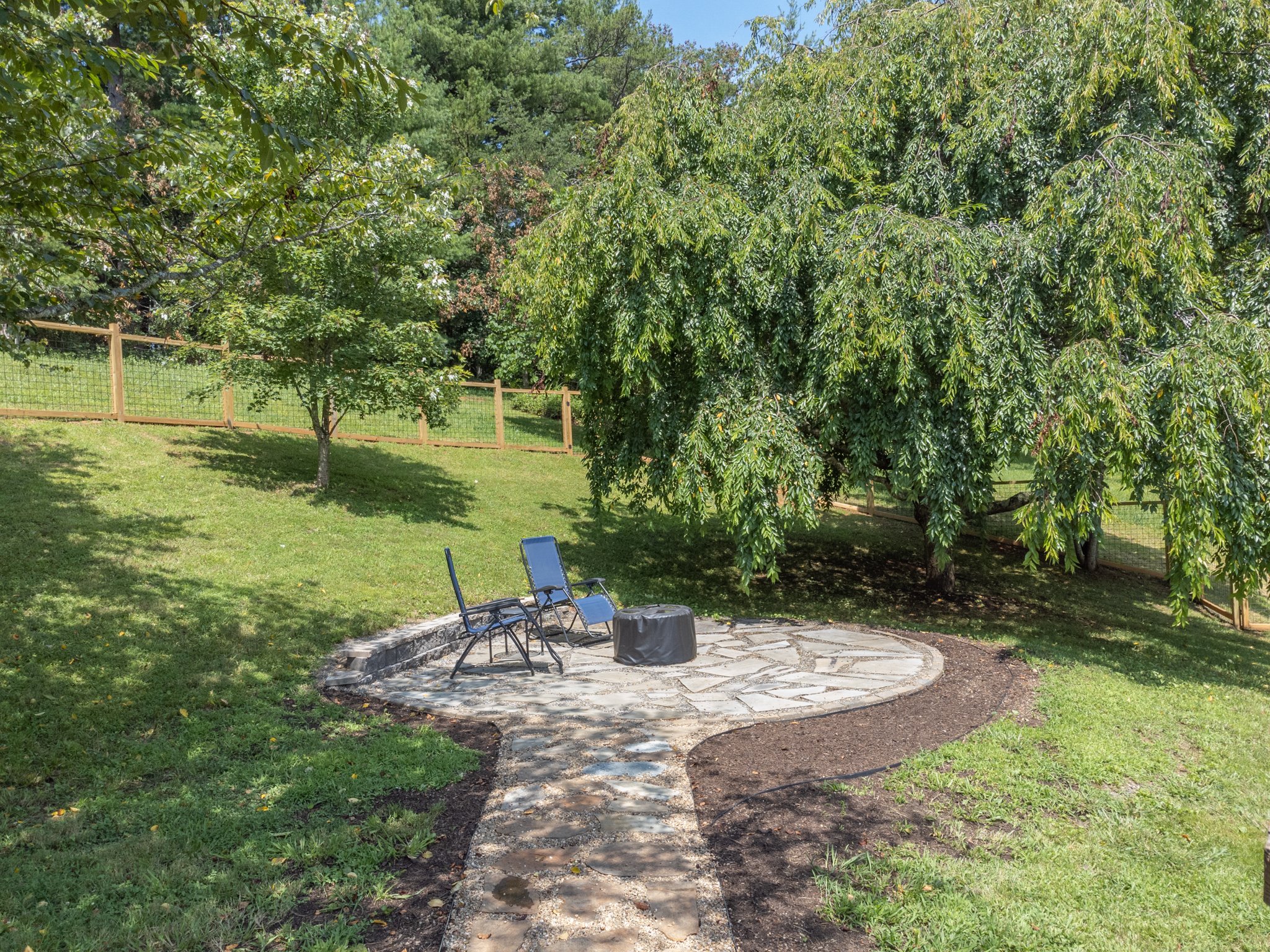 142 Ridge Brook Dr-0417.jpg