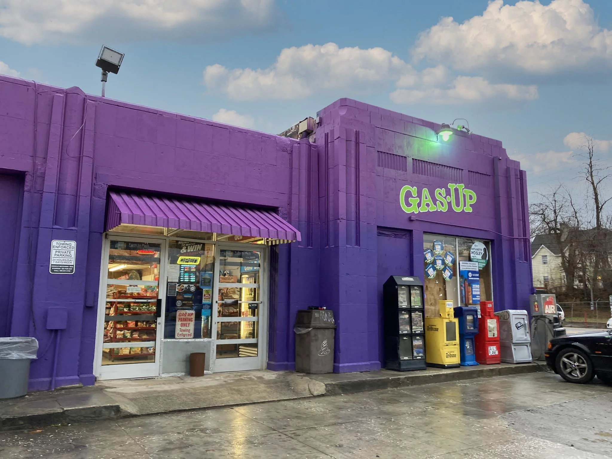 Gas-Up-Front-View-sky.jpg