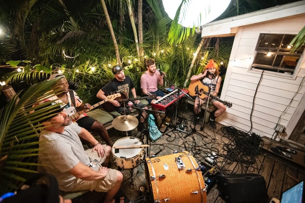 Start your week by listening to an acoustic version of Dale and the ZDubs’ “Won’t Go” on