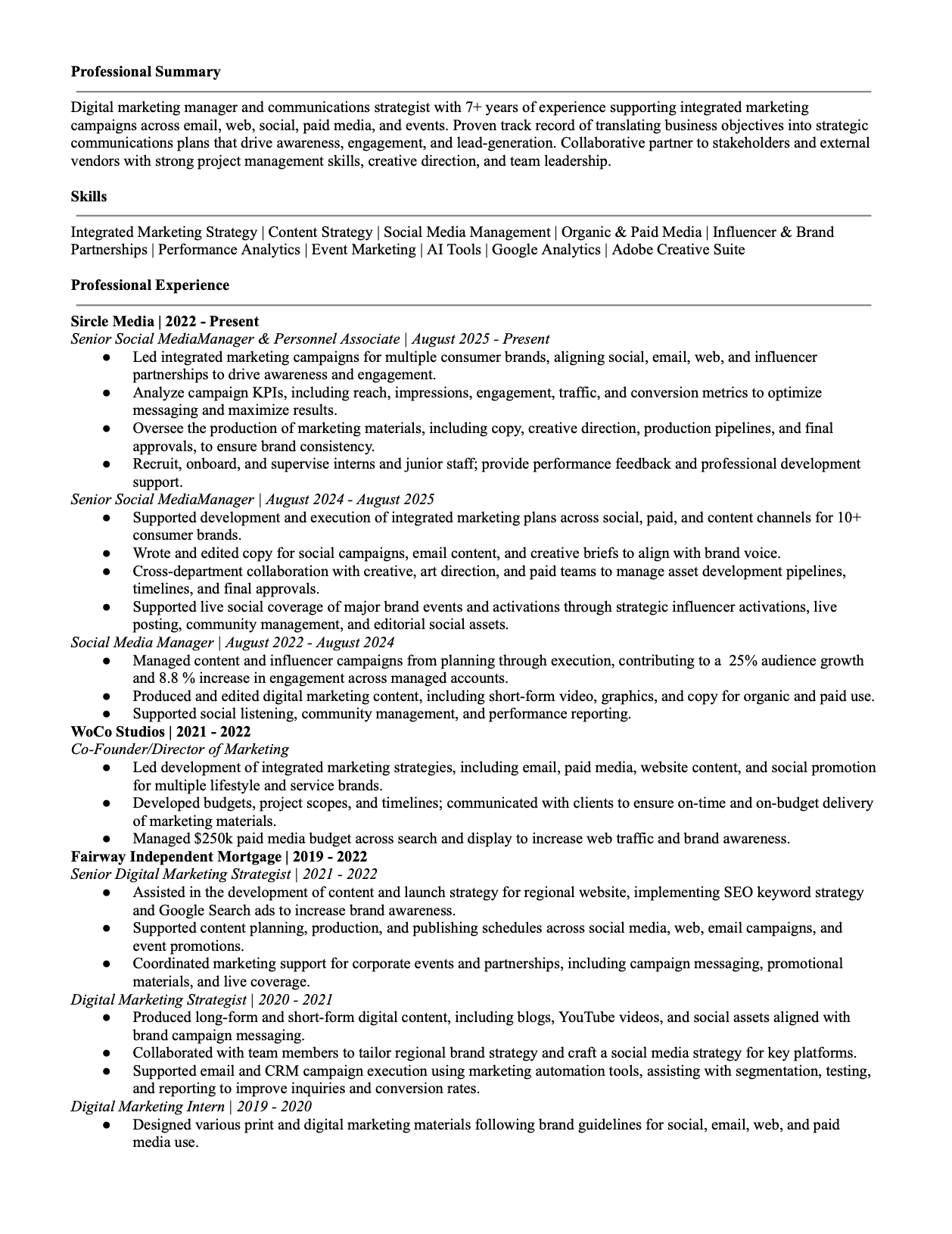 A professional resume for Mikaylah Collins outlining skills and experience in social media marketing, brand strategy, content strategy, digital marketing, and project management.