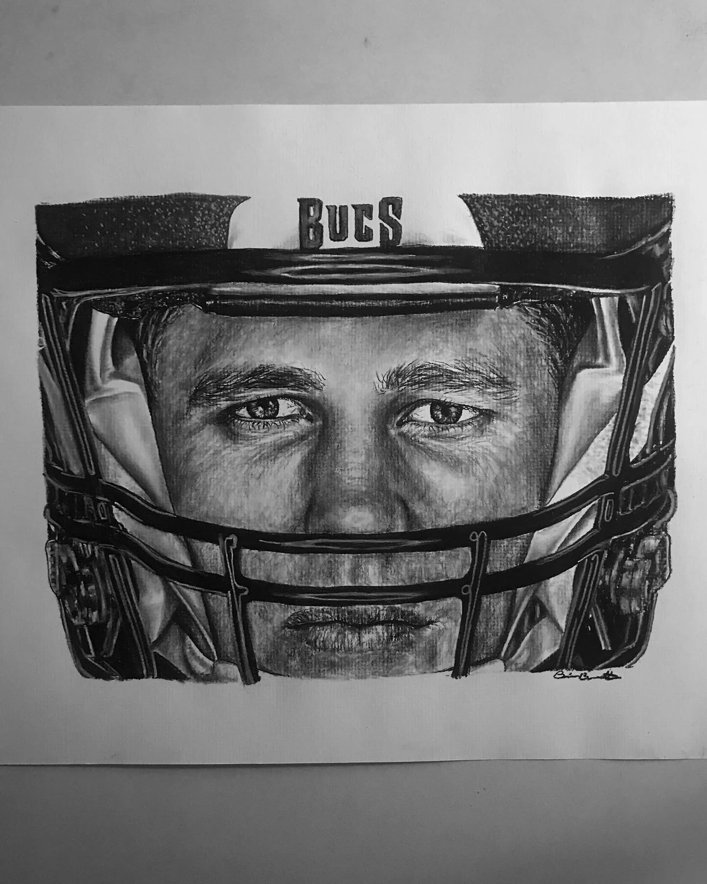 WAKE UP it&rsquo;s game day!!! Swipe ➡️ to the see the process 

// charcoal on paper

For sale DM me
&bull;
&bull;
&bull;
&bull;
&bull;
&bull;
#art #artistsoninstagram #artwork #artoftheday #artofinstagram #artist #artlover #artistsofinstagram #draw
