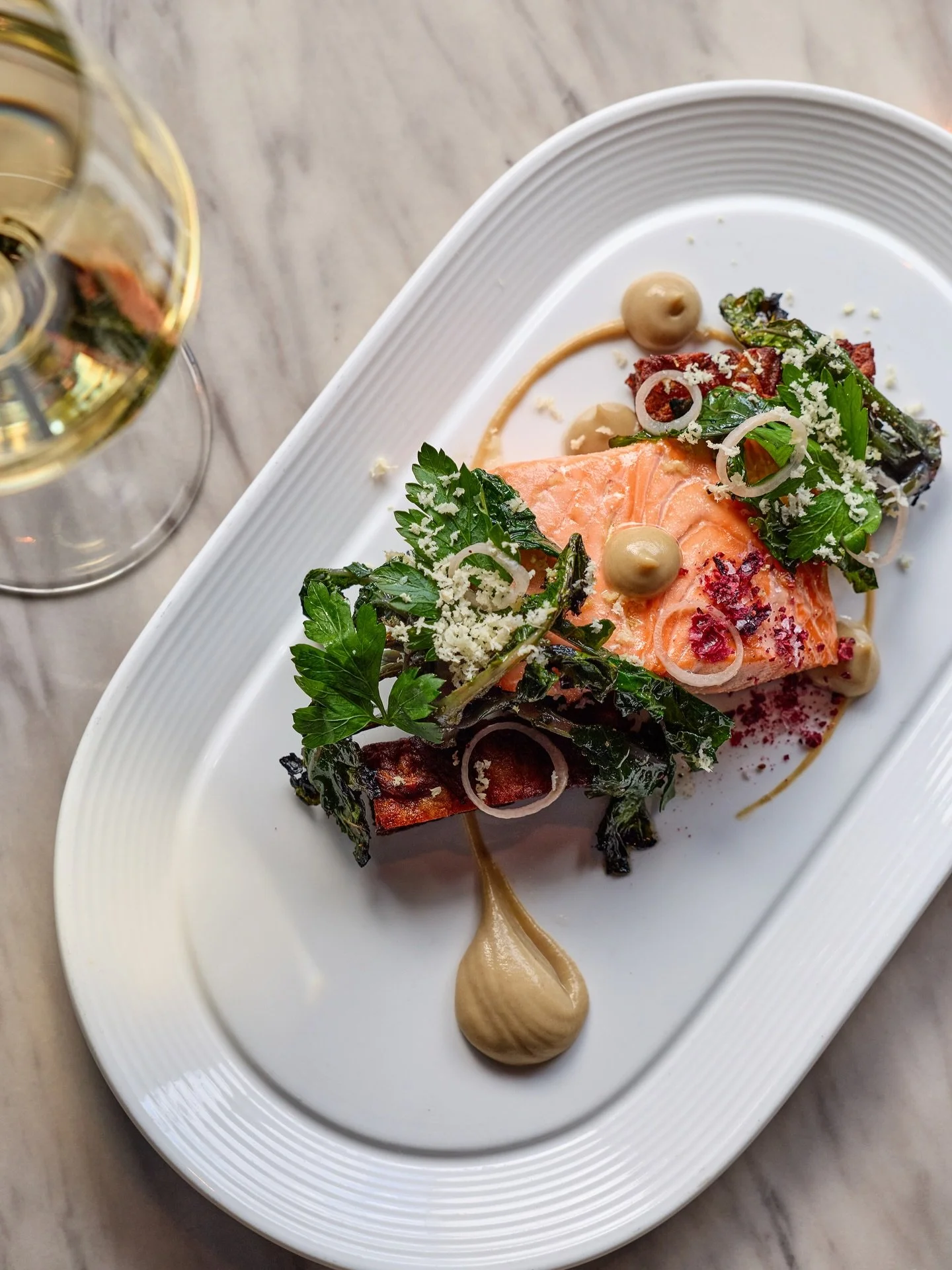 Grab your friends and join us for a holiday party this week! Reservations are available on @opentable 

📸 @briansamuelsphotography