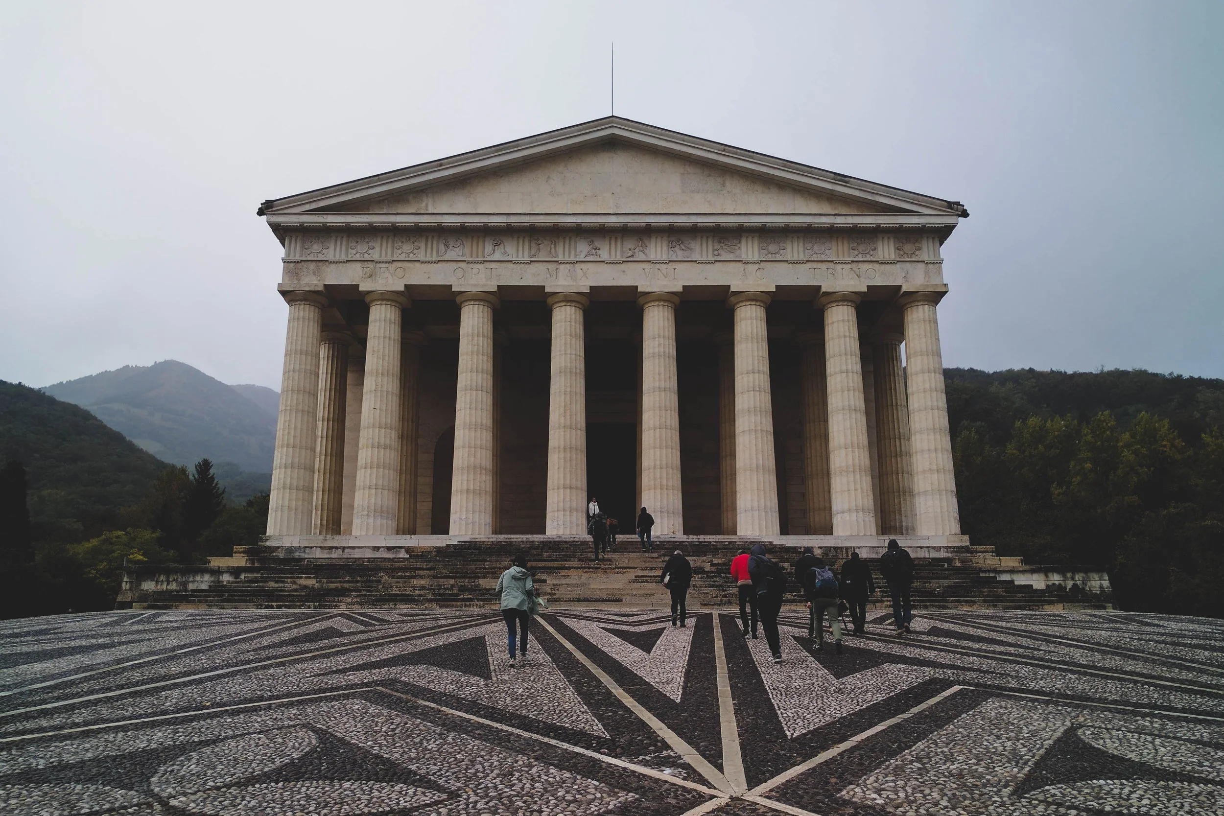 TEMPIO CANOVIANO