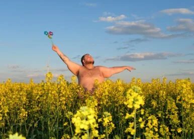 Vulnerability, Resilience, and Self-Acceptance, Through the Eyes of a Ukrainian Artist