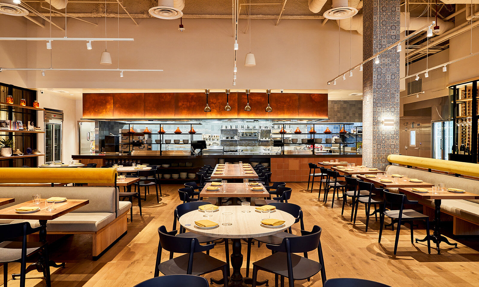 Callie Restaurant 319.jpg