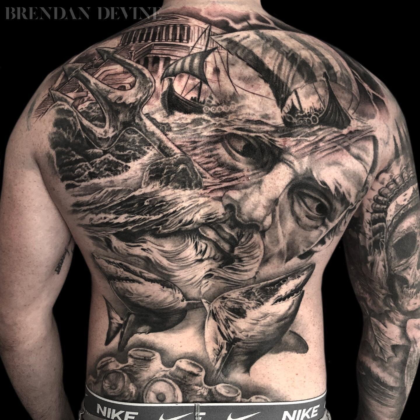 Inching closer on Ryan's back! Swipe for for a better look at what we added and what healed. Thanks as always Ry!
.
.
.
#blackandgreytattoo #tattooartist #sharktattoo #shark #poseidontattoo #poseidon #silverbackink #neotat #neotatmachines #eikondevic