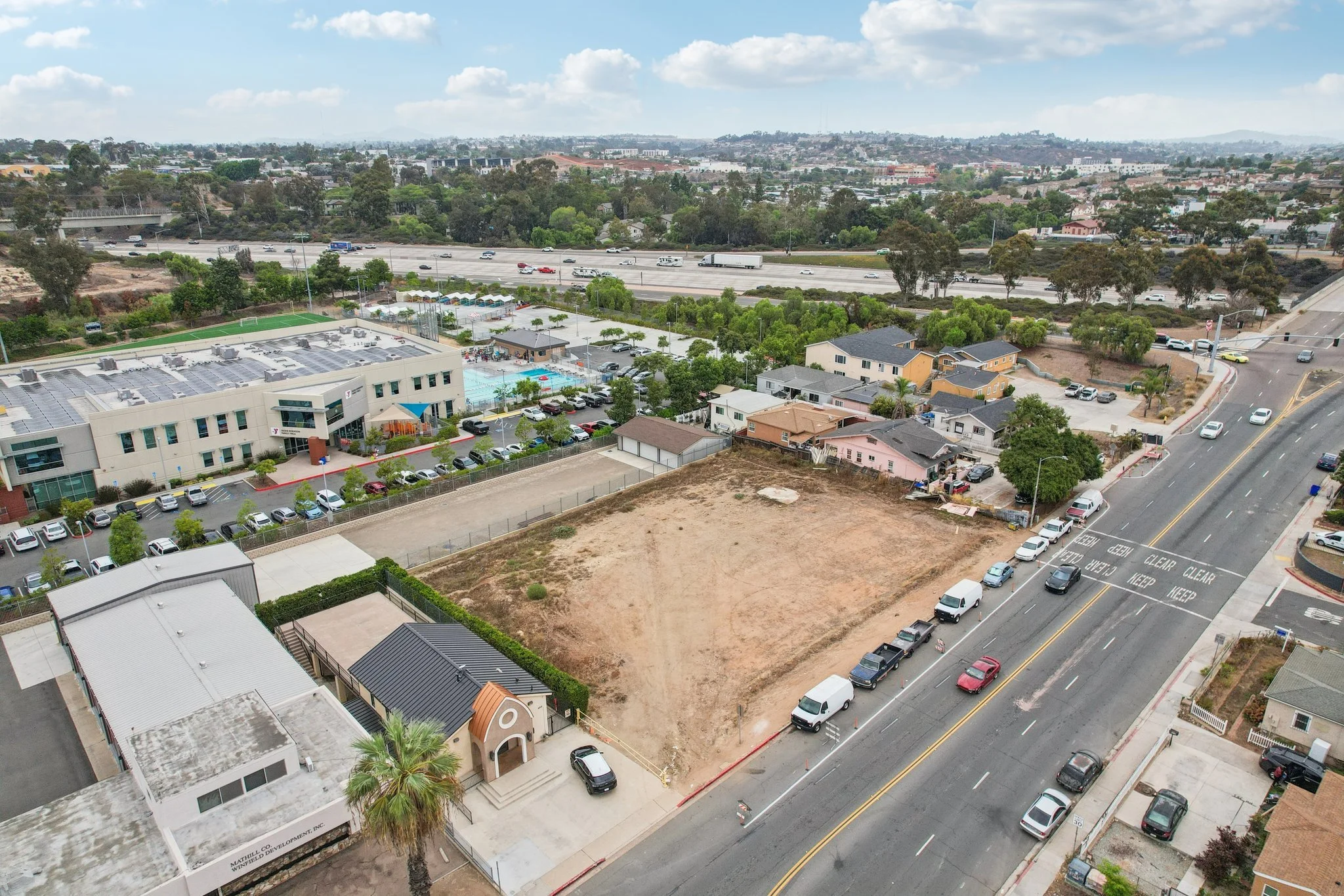 3-web-or-mls-Imperial Ave-S0710-003.jpg