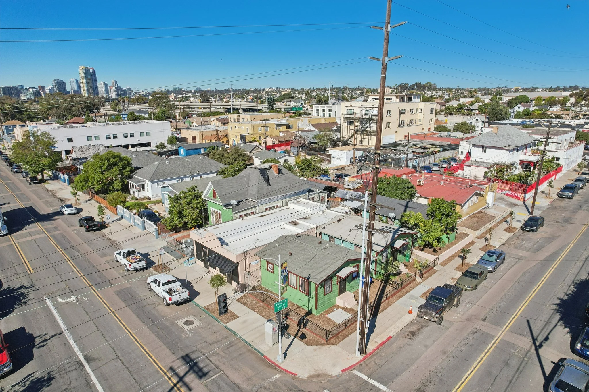 3-web-or-mls-National Ave-S2611-003.jpg