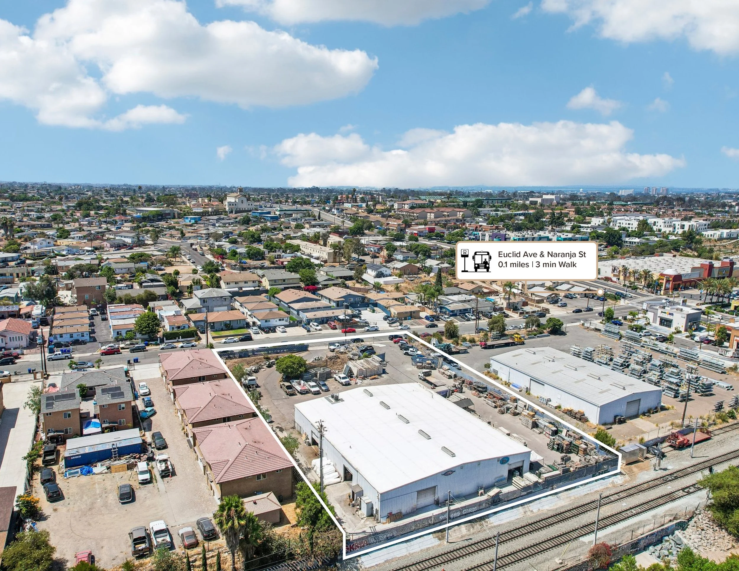 5180 Naranja St - 2.jpg