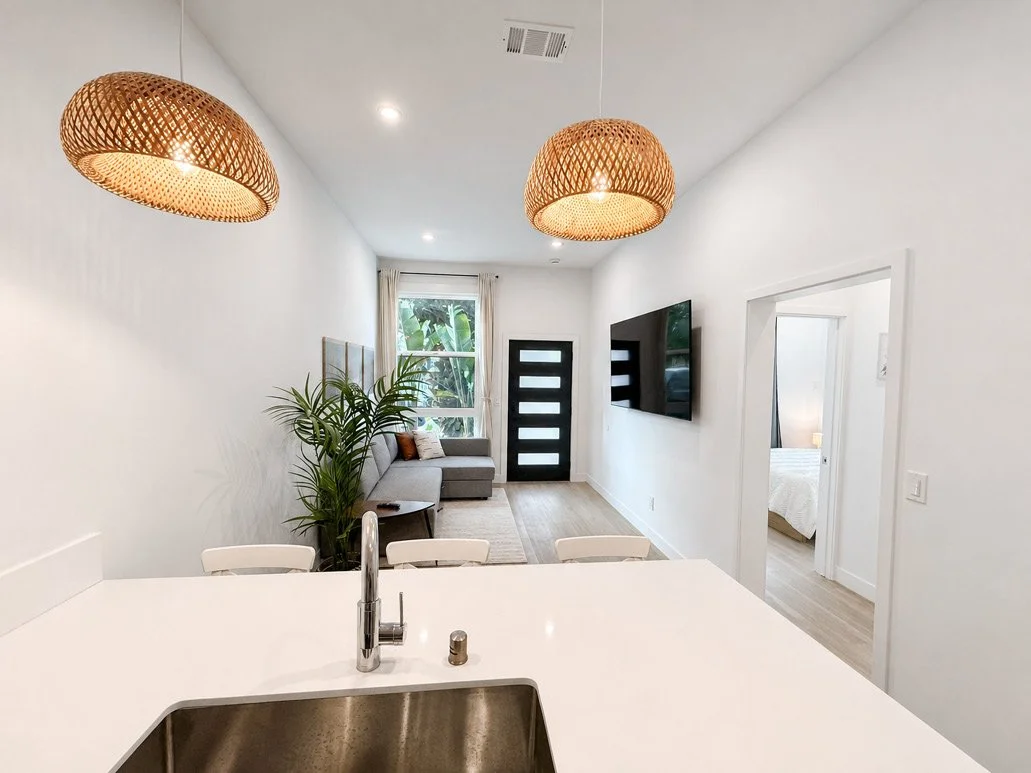 Kitchen 2.jpg