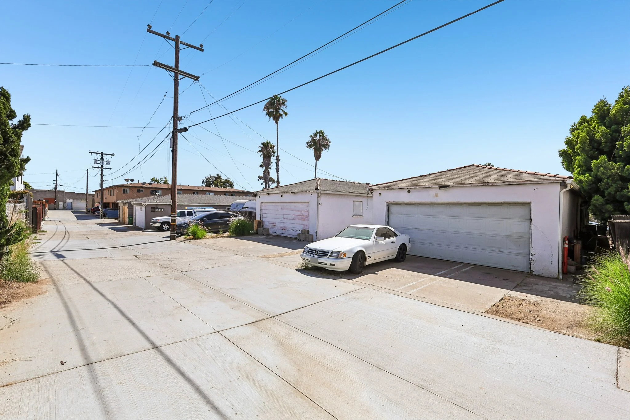 7-web-or-mls-2059-65 Morena Blvd-S0808-007.jpg