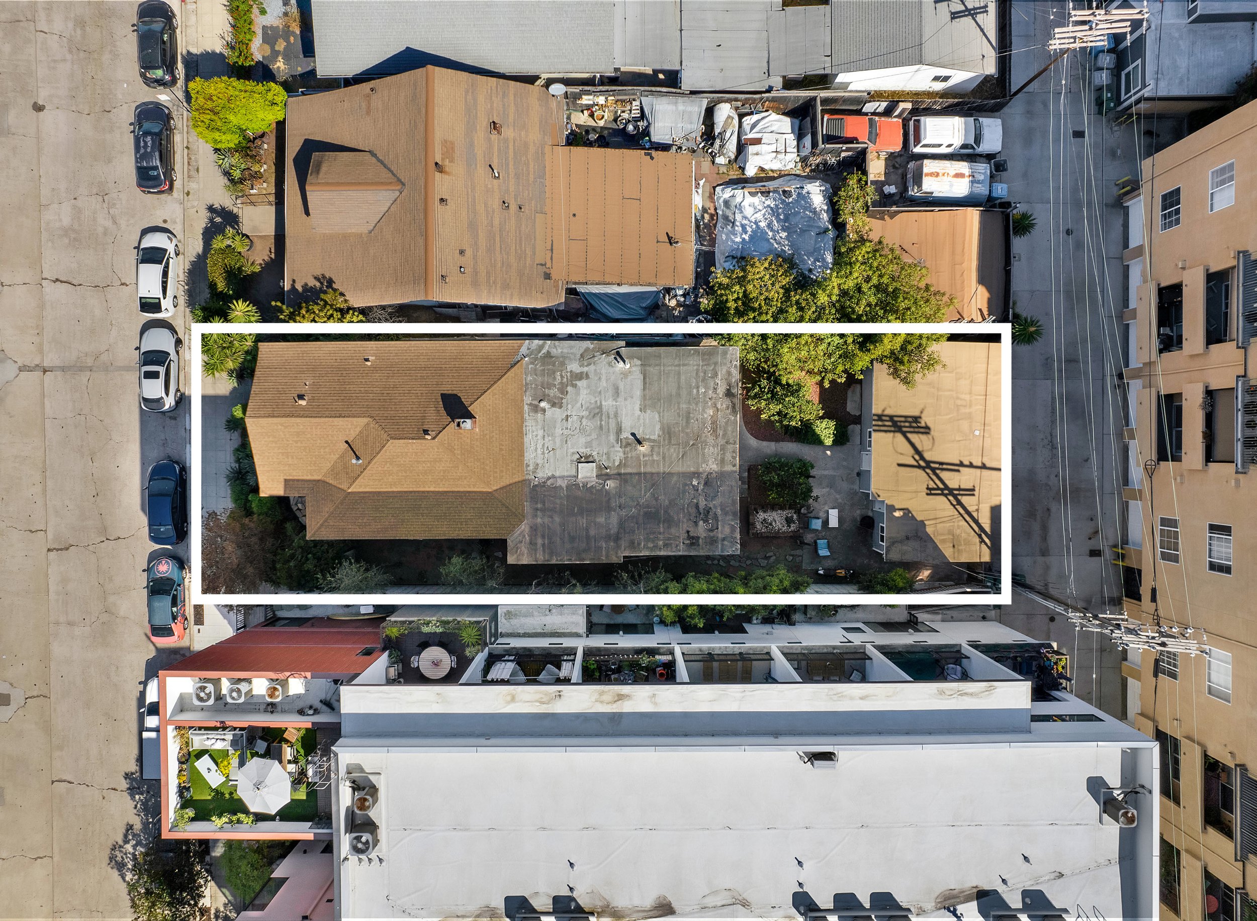 4083 Albatross St_2.jpg
