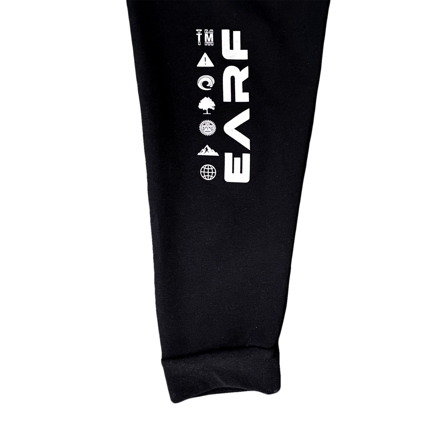 blackpants02.jpg