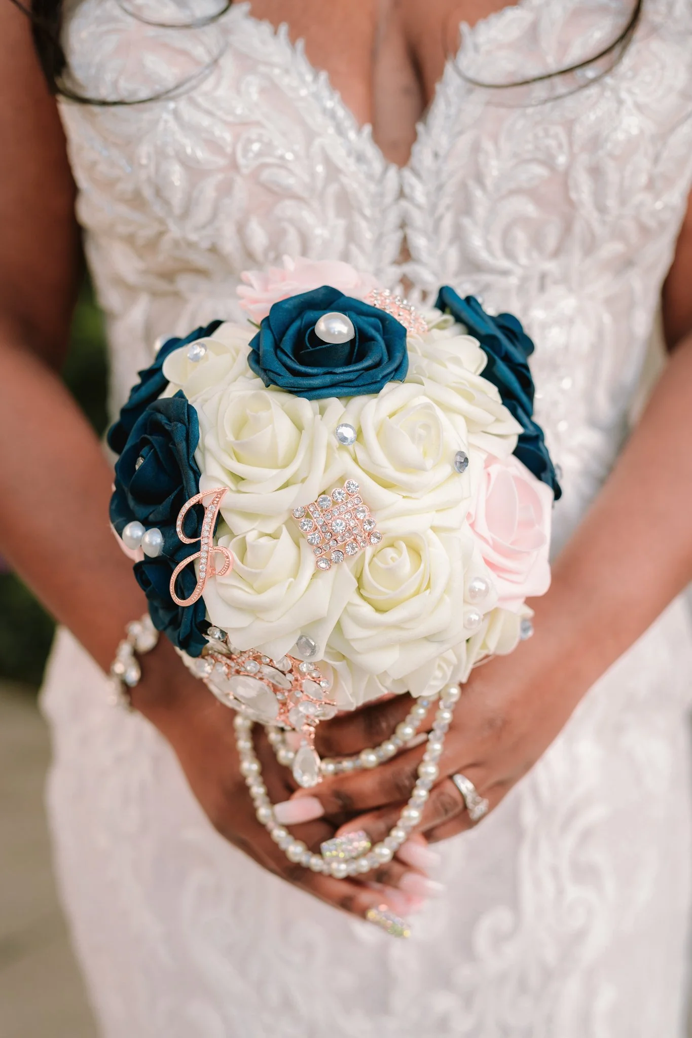 Jalacy Bridal Session In Downtown Baton Rouge-13.jpg