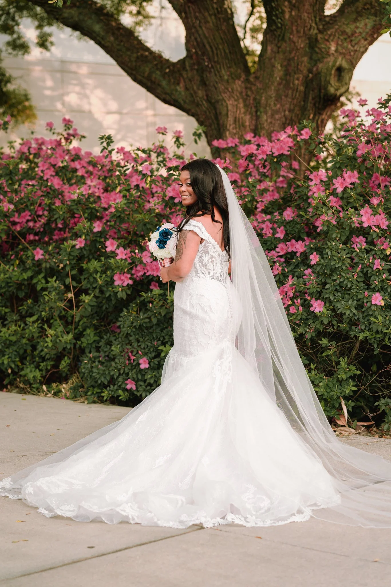 Jalacy Bridal Session In Downtown Baton Rouge-16.jpg