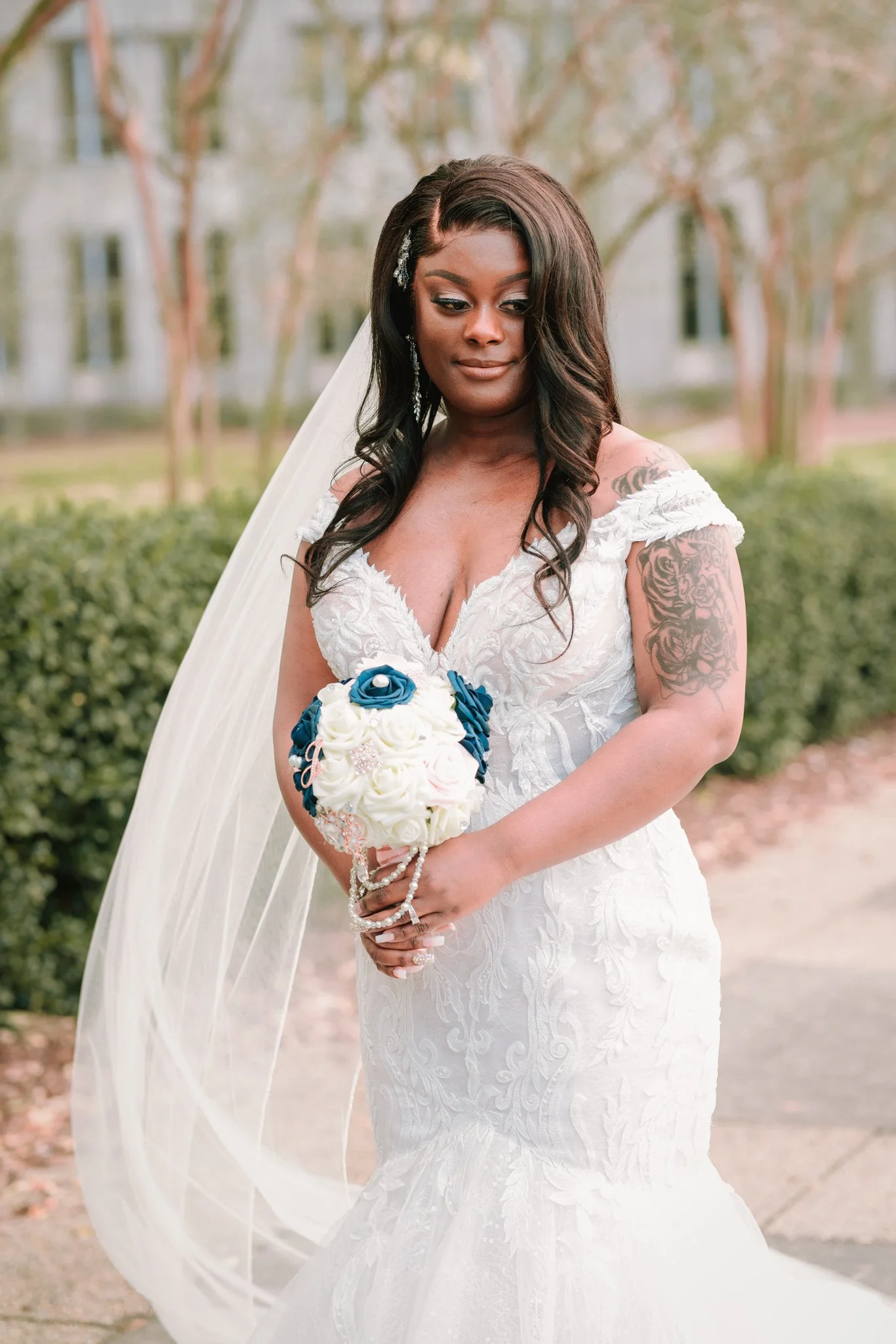Jalacy Bridal Session In Downtown Baton Rouge-31.jpg