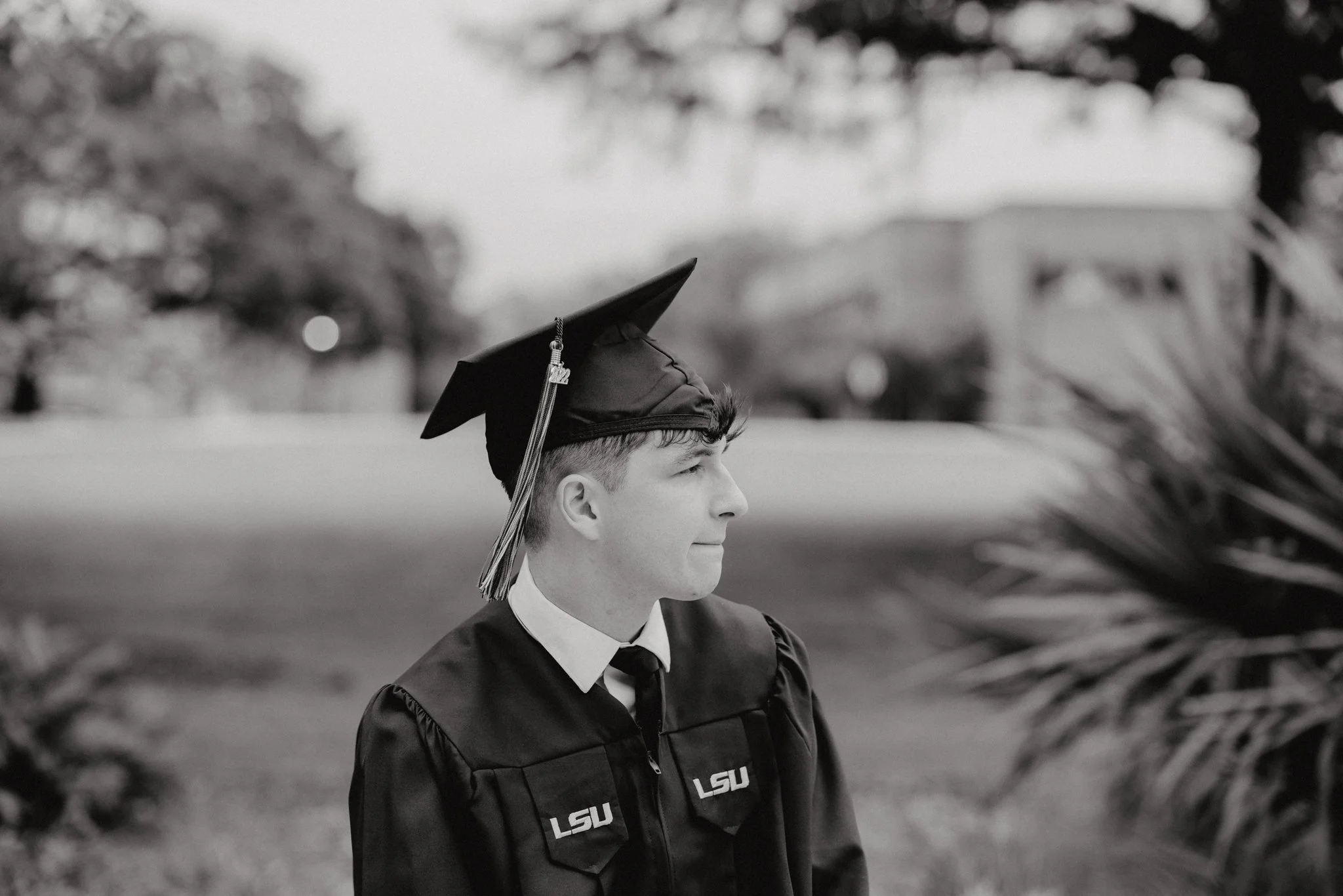 Dakota LSU Graduation Senior Session in Baton Rouge-45.jpg