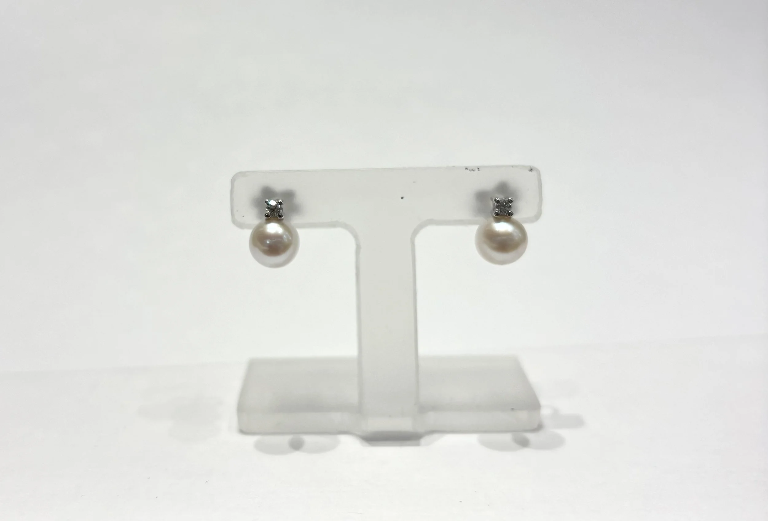 Boucle d'Oreille Perle 6 mm et Diamant Or Blanc