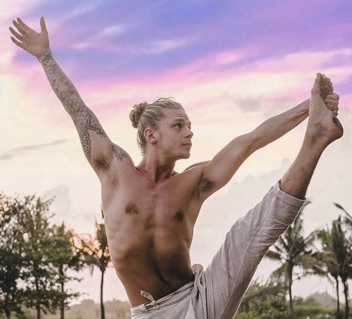 Yoga med Philip Flow