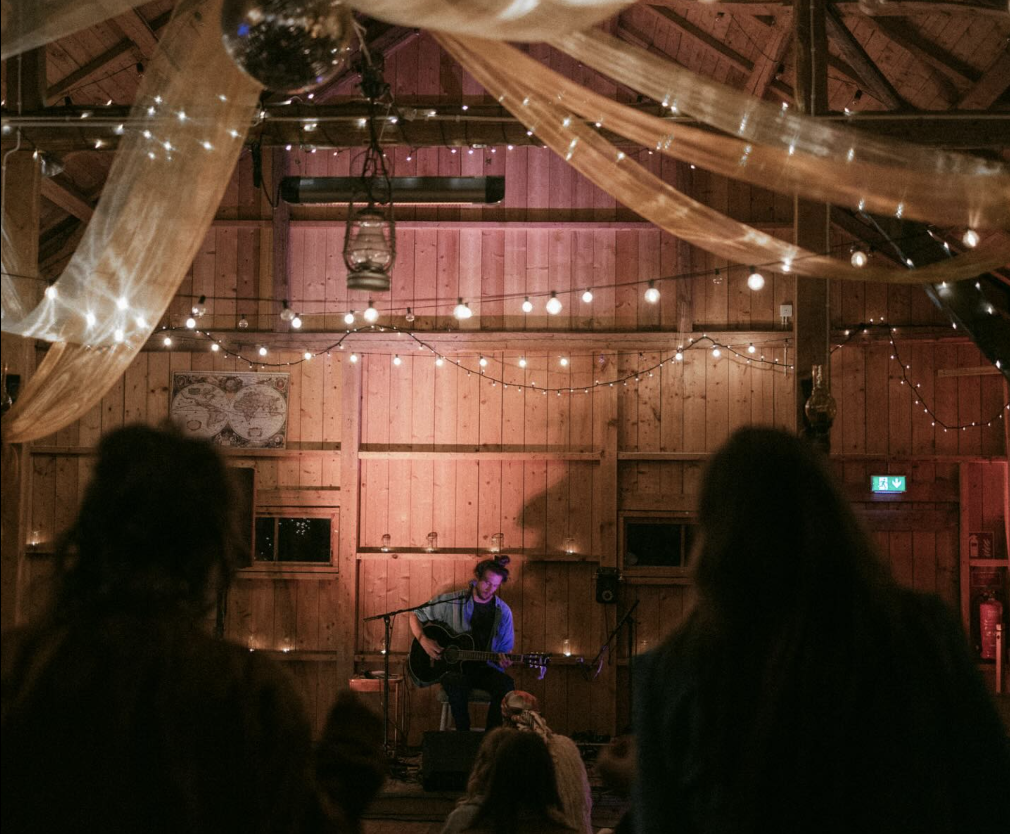 OPEN MIC I LADAN