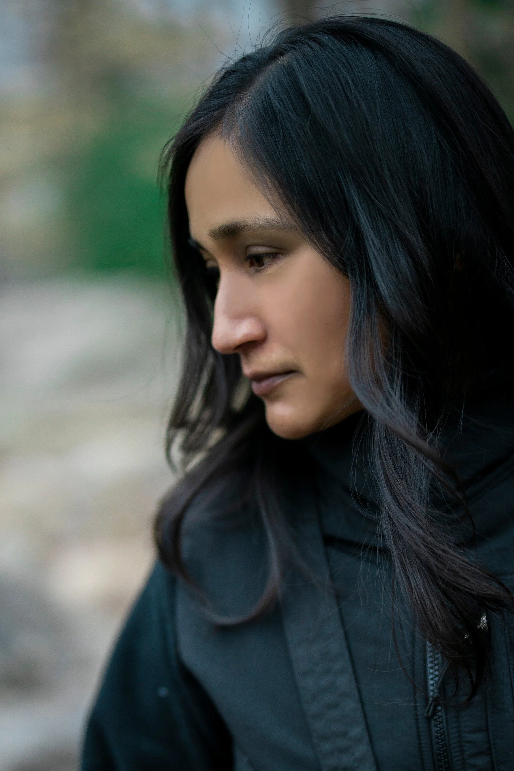 14-ellietta-thoughtful-profile.jpg