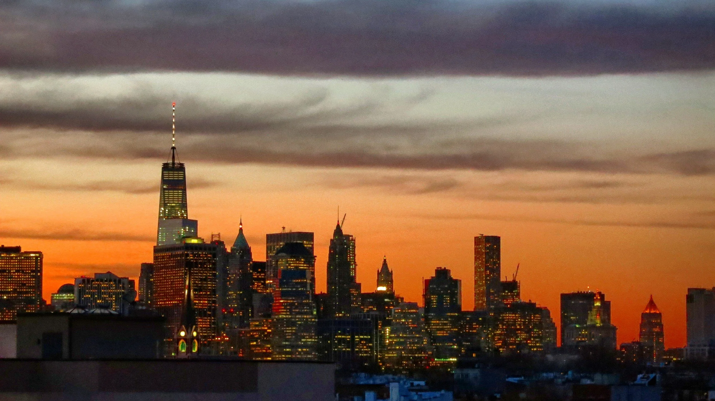 14-manhattan-in-warm-light.jpg