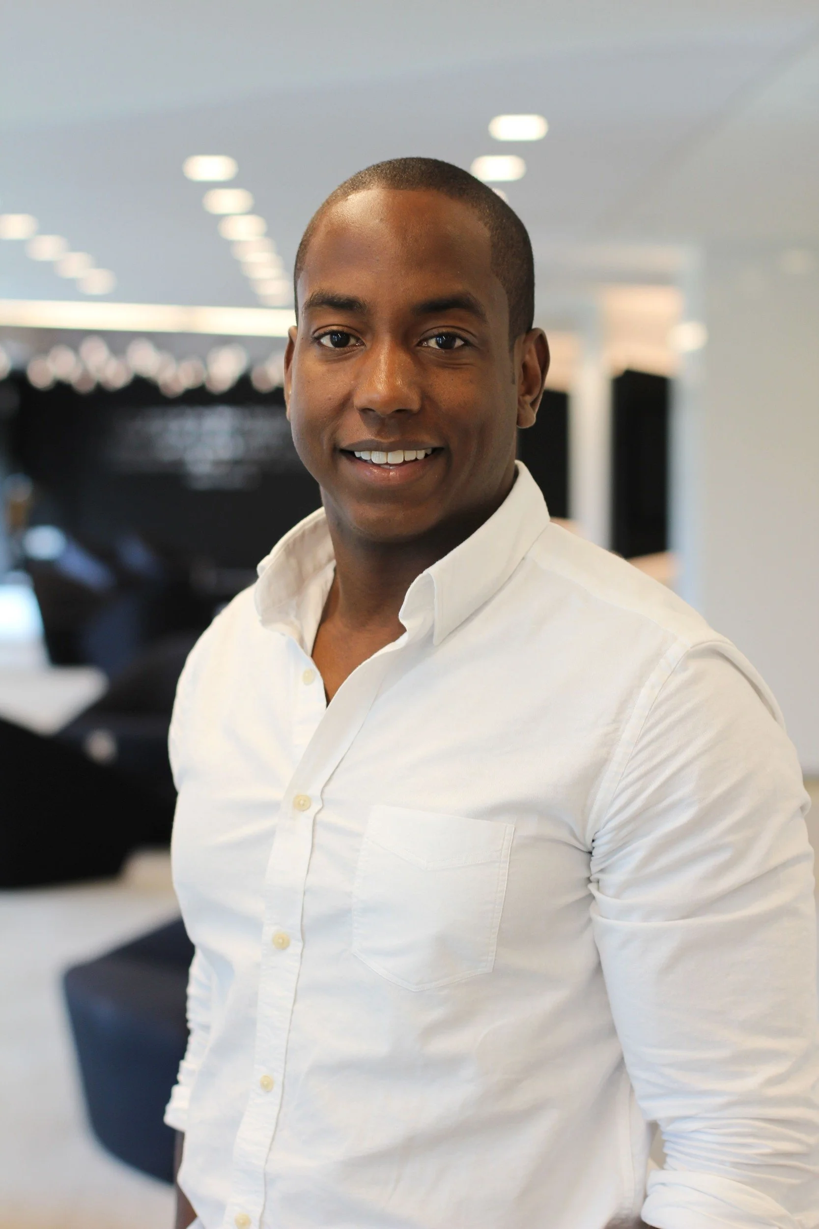 16-nate-dennis-indoor-portrait.jpg
