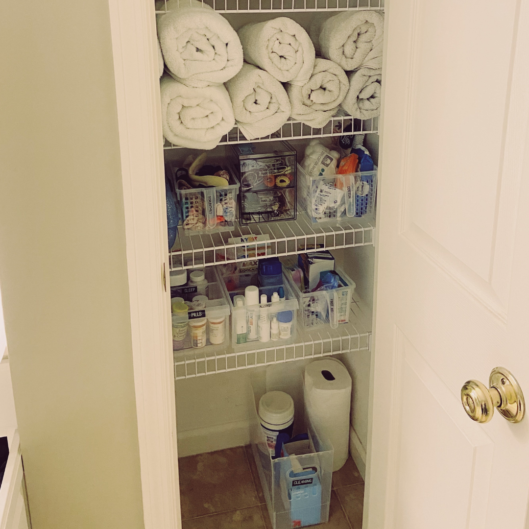 5 Easy Storage Ideas to Keep your Bathroom Organized — How Neat! by Dana