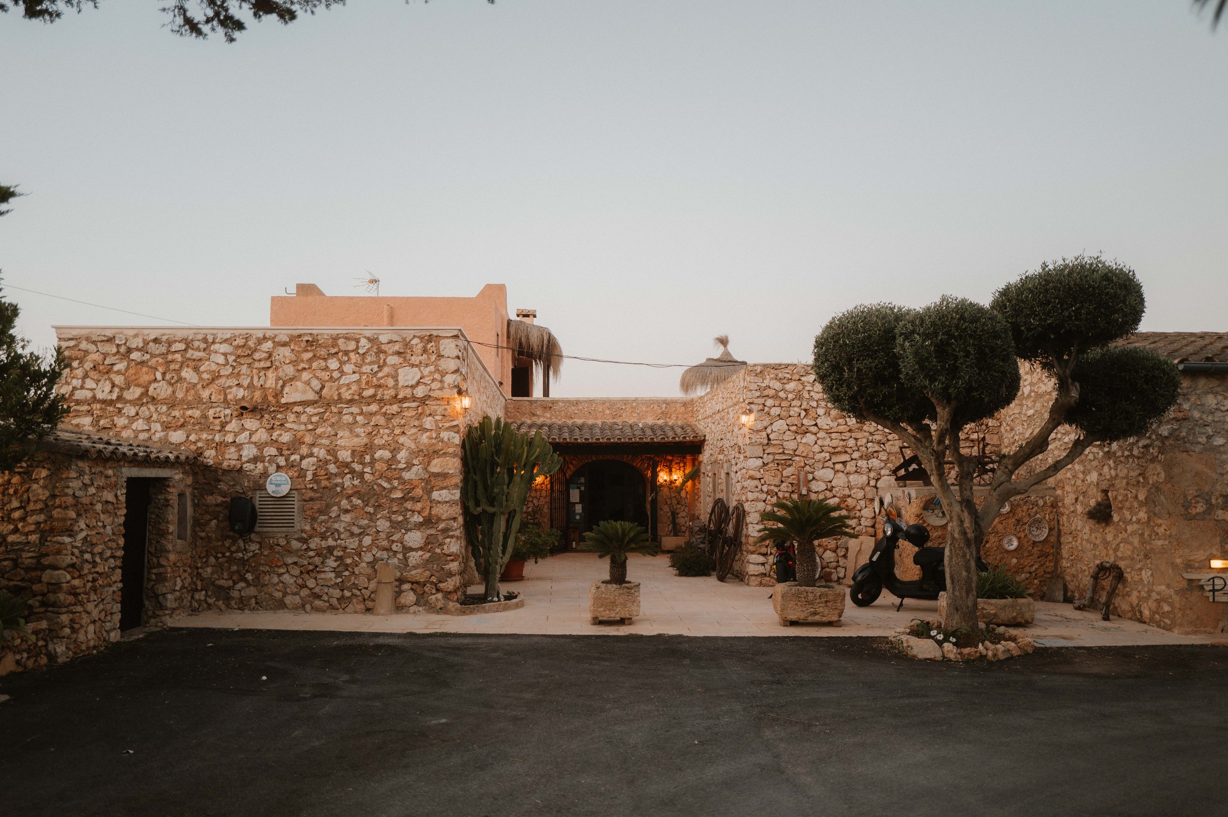 Der Eingang der Finca Sa Tanca Cala D’Or