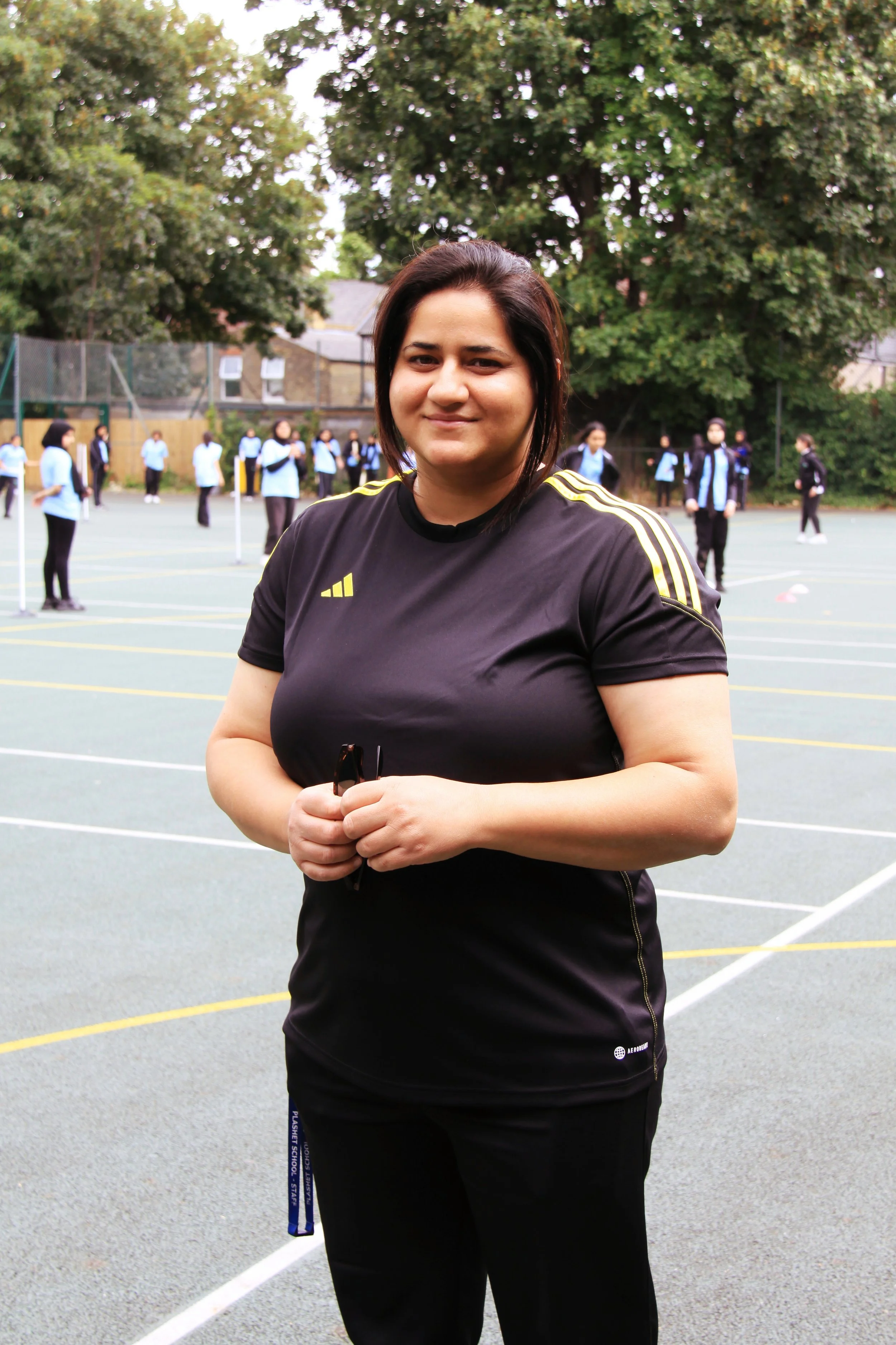 284/300 Safida Aslam 