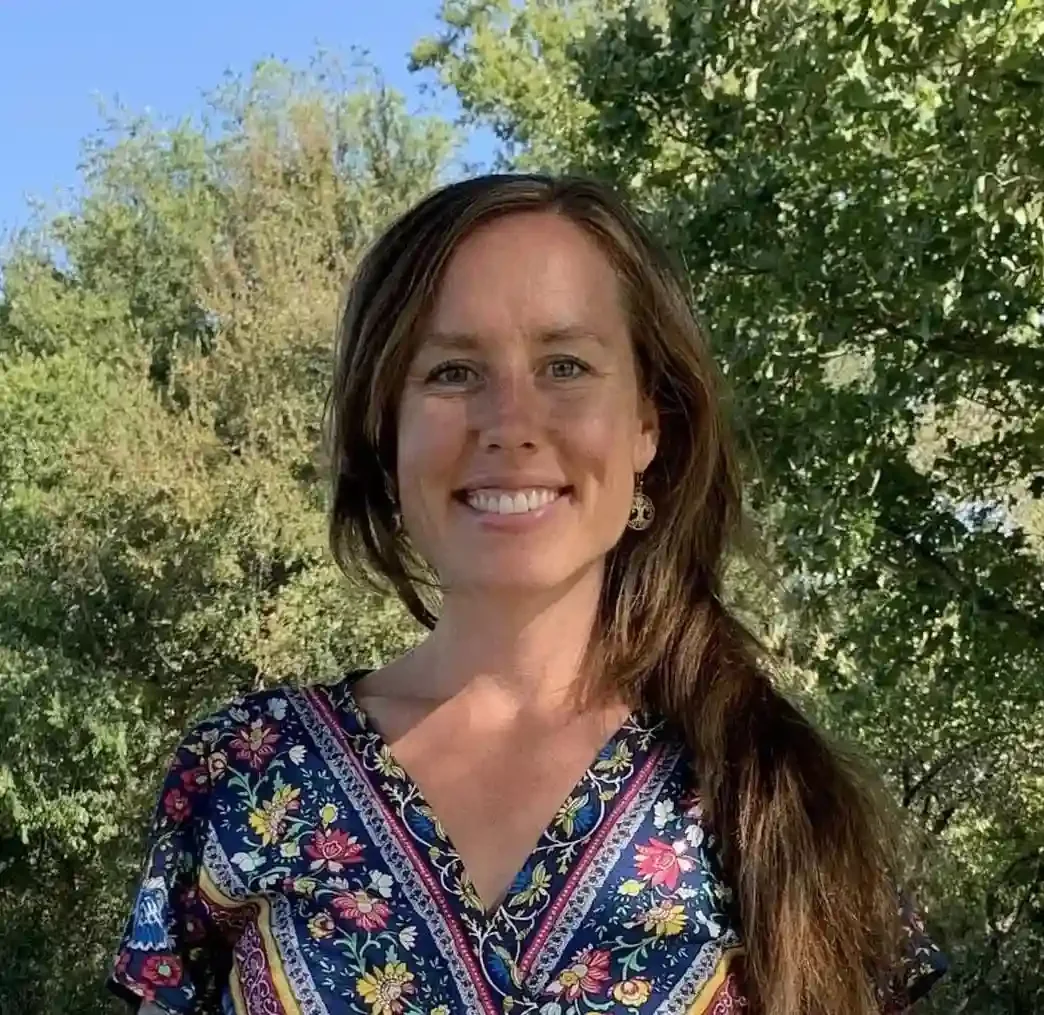 Alice Robbins profile image