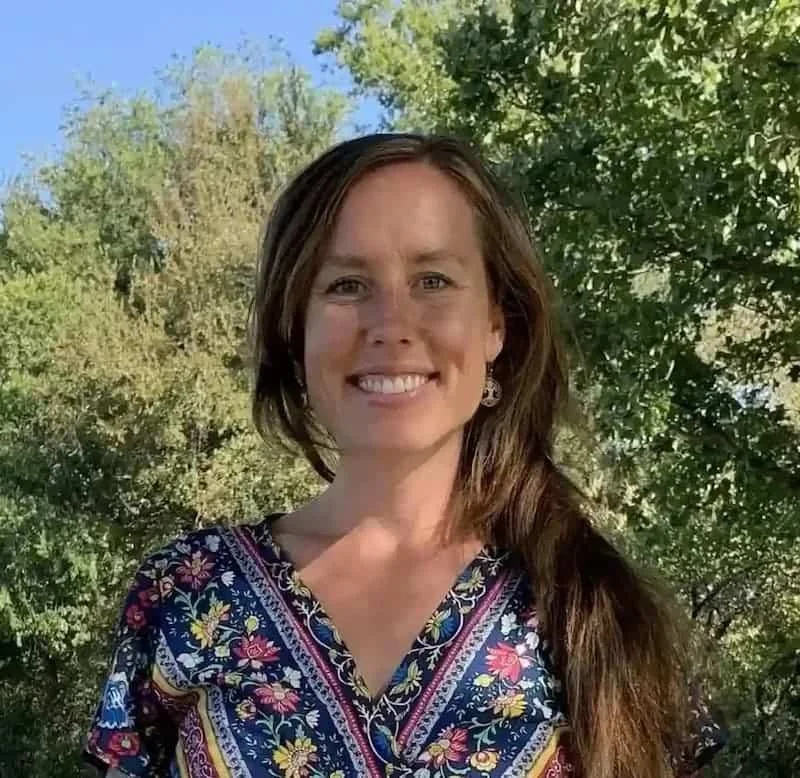 Alice Robbins profile image