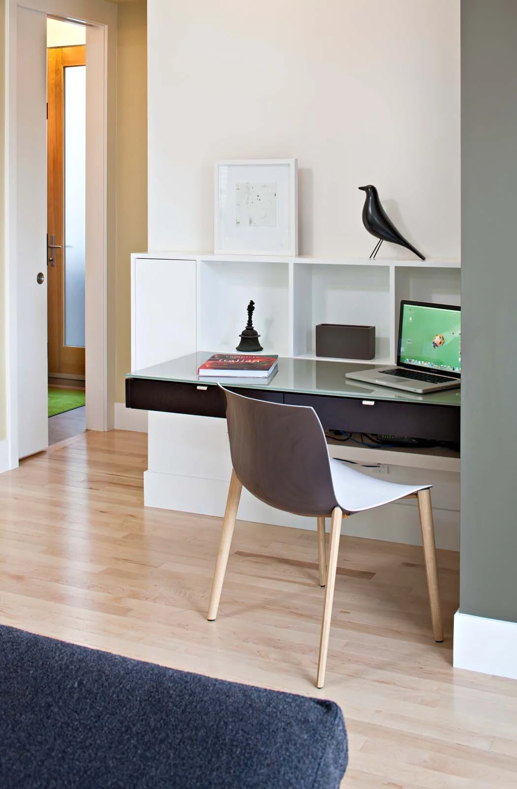 4913.jpg?format=2500w