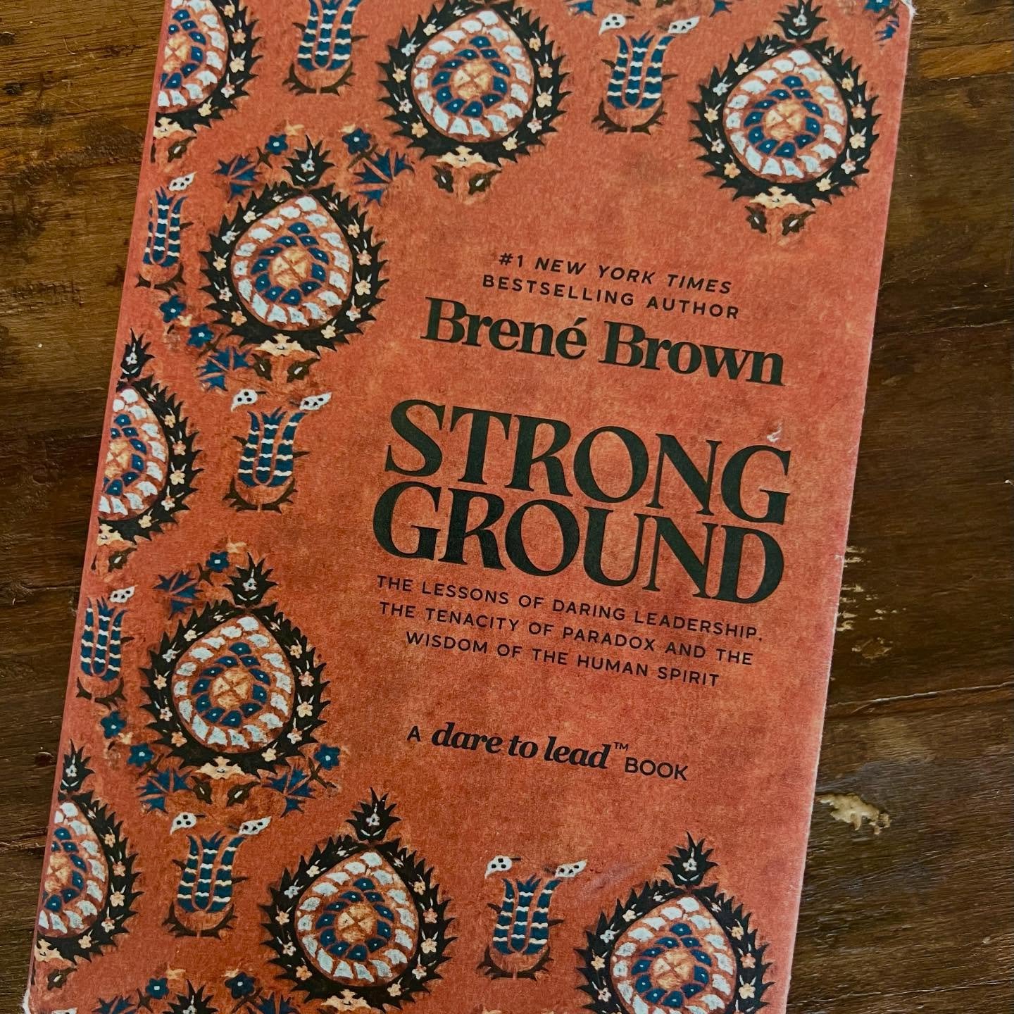 Back into the books &amp; what a way to start the year!

Always insightful, honest &amp; what we need right now. 

Highly recommend.  Especially for leaders navigating workplace performance &amp; well-being. 

Thank you @brenebrown for your latest Da