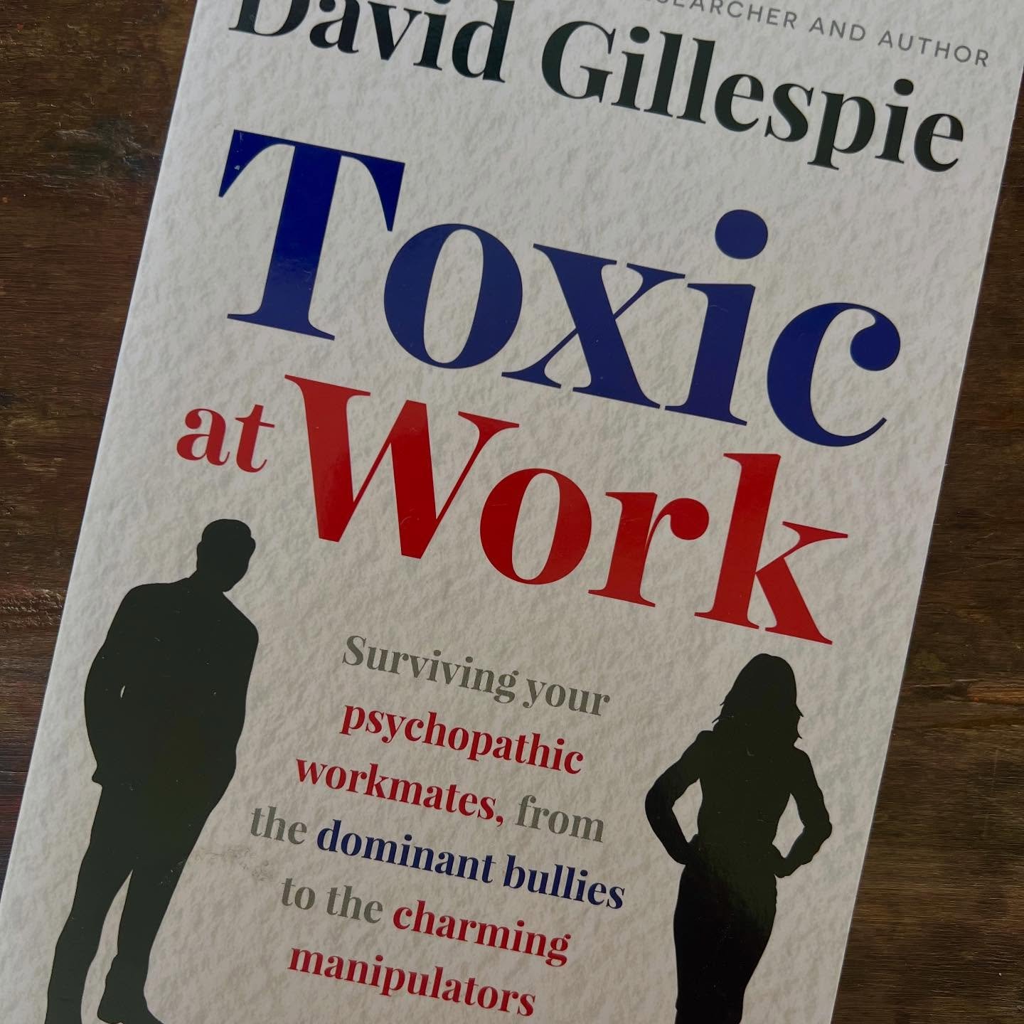 Who&rsquo;s ever experienced someone toxic in their workplace? (Or life for that matter) 

While the start of this book is quite science heavy, the case study towards the end from the legal industry - blew my mind. 

Five individual perspectives of o