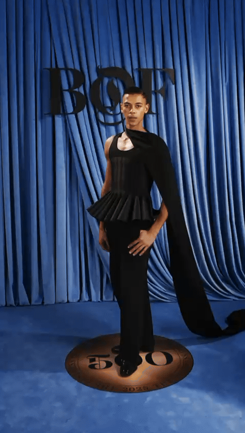 GUILLAUME DIOP BOF STYLED BY KEVIN LANOY.gif