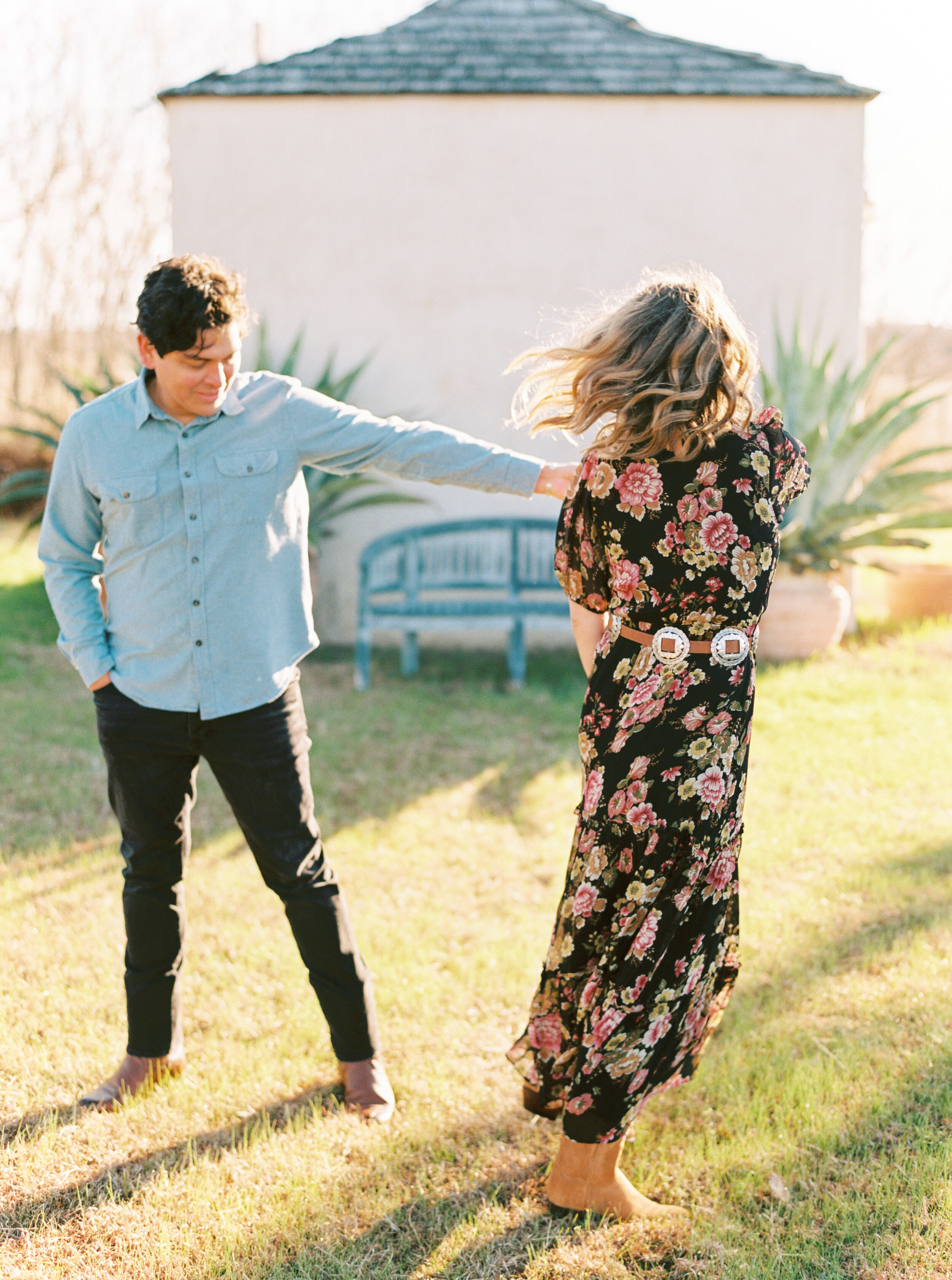 JuliaMosesEngagements_featherandtwine-137.jpg