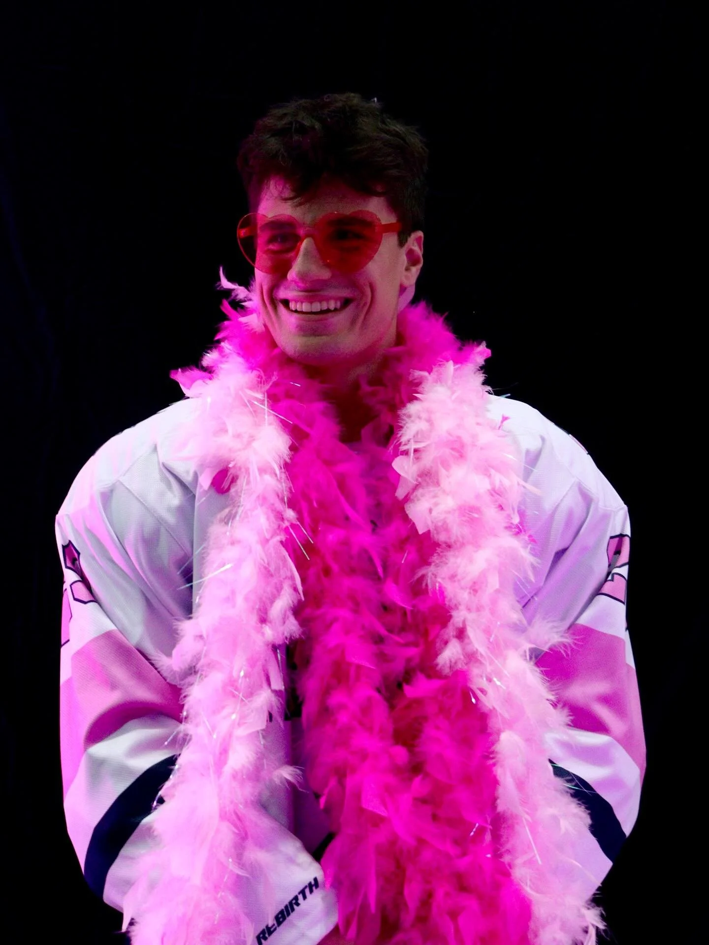 Pretty in pink!
6pm tomorrow at Tennity Ice Pavilion, we will be hosting our annual Pink The Rink game in support of the Susan G. Komen foundation. Come out, wear pink and be loud!
#FOππ¨π¦πD π