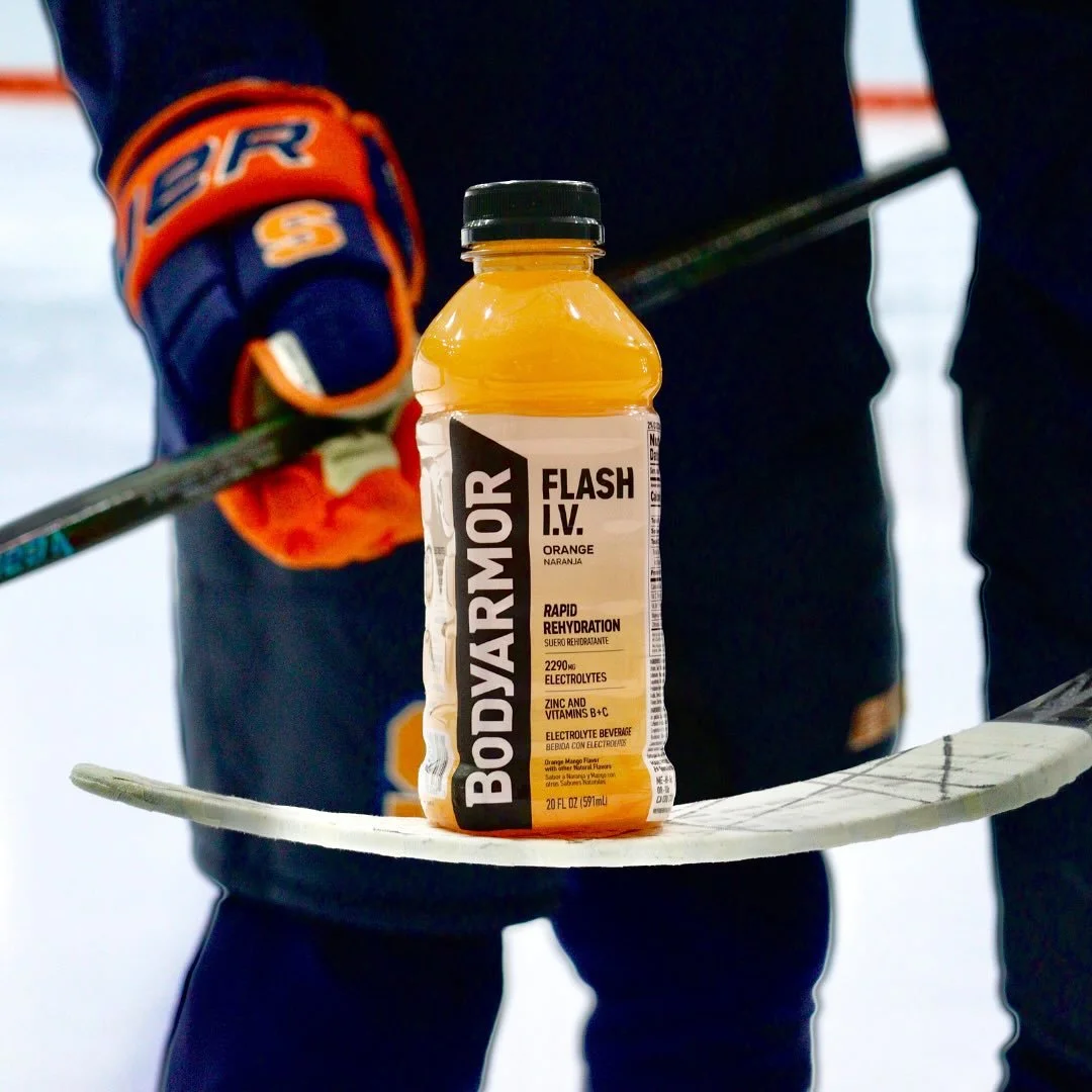 Fueled by @cocacola 🤝

Syracuse Men&rsquo;s Hockey is excited to announce our collaboration with Coca-Cola! Thank you @rileyowensss for helping make this possible. 

#FO𝗖𝗨𝗦𝗘D 🍊