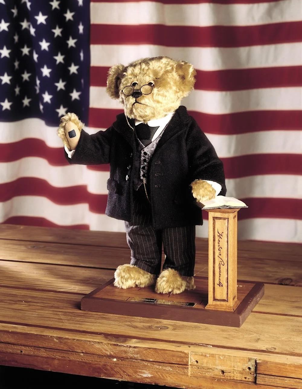 Episode 305: The U.S. of Play - Part 1: Wagons, Bears and Dolls