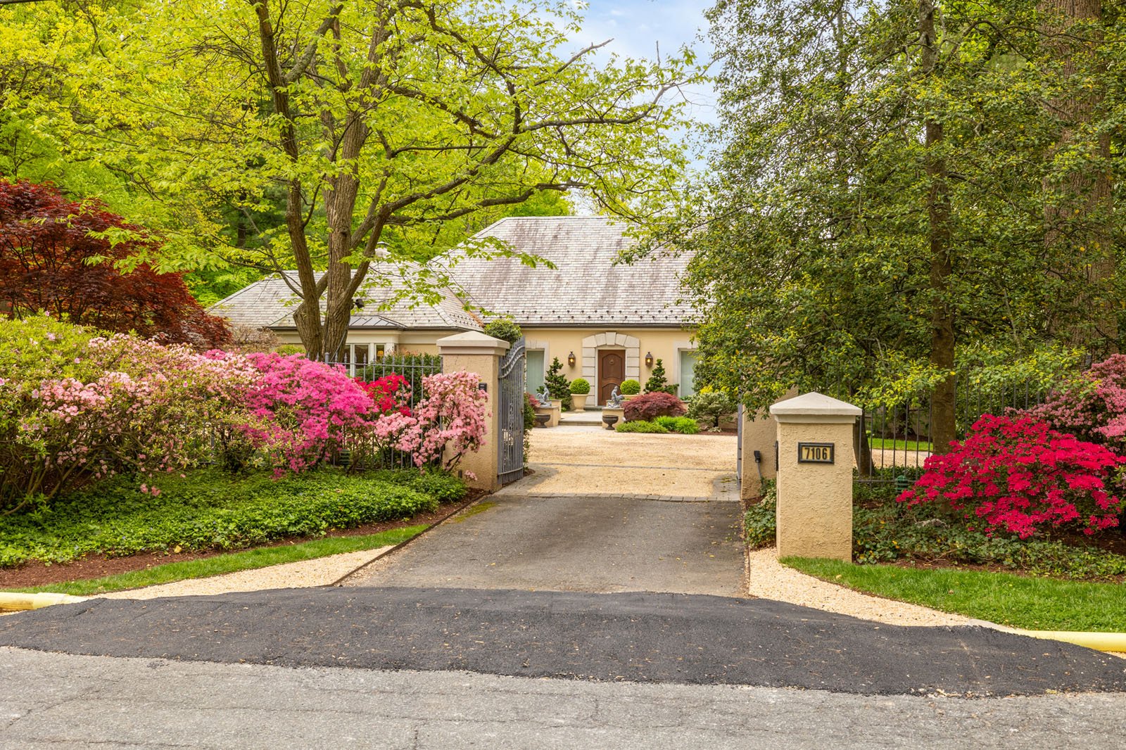 7106 Arrowood Rd-0001.jpg