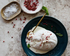 Burratta Maplebrook Farm.png
