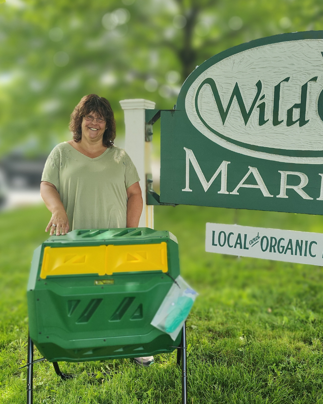 Compost Themed Giveaway ComposTumbler Diane Whitman.png