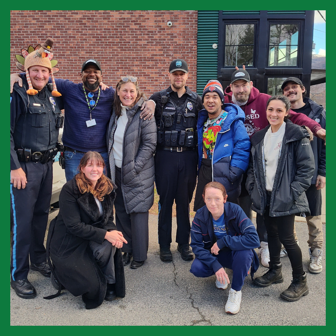 Families Feeding Families Thanksgiving Delivery.png