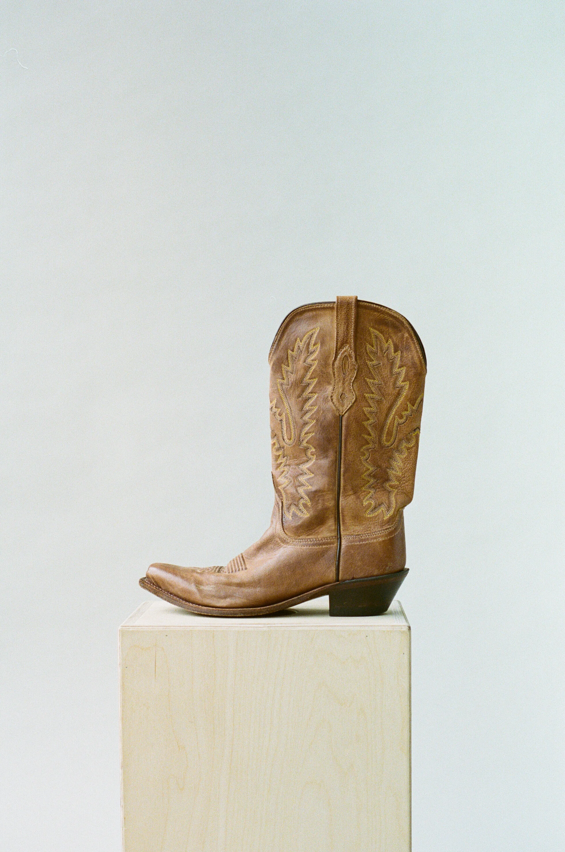 BOOTS15.jpg