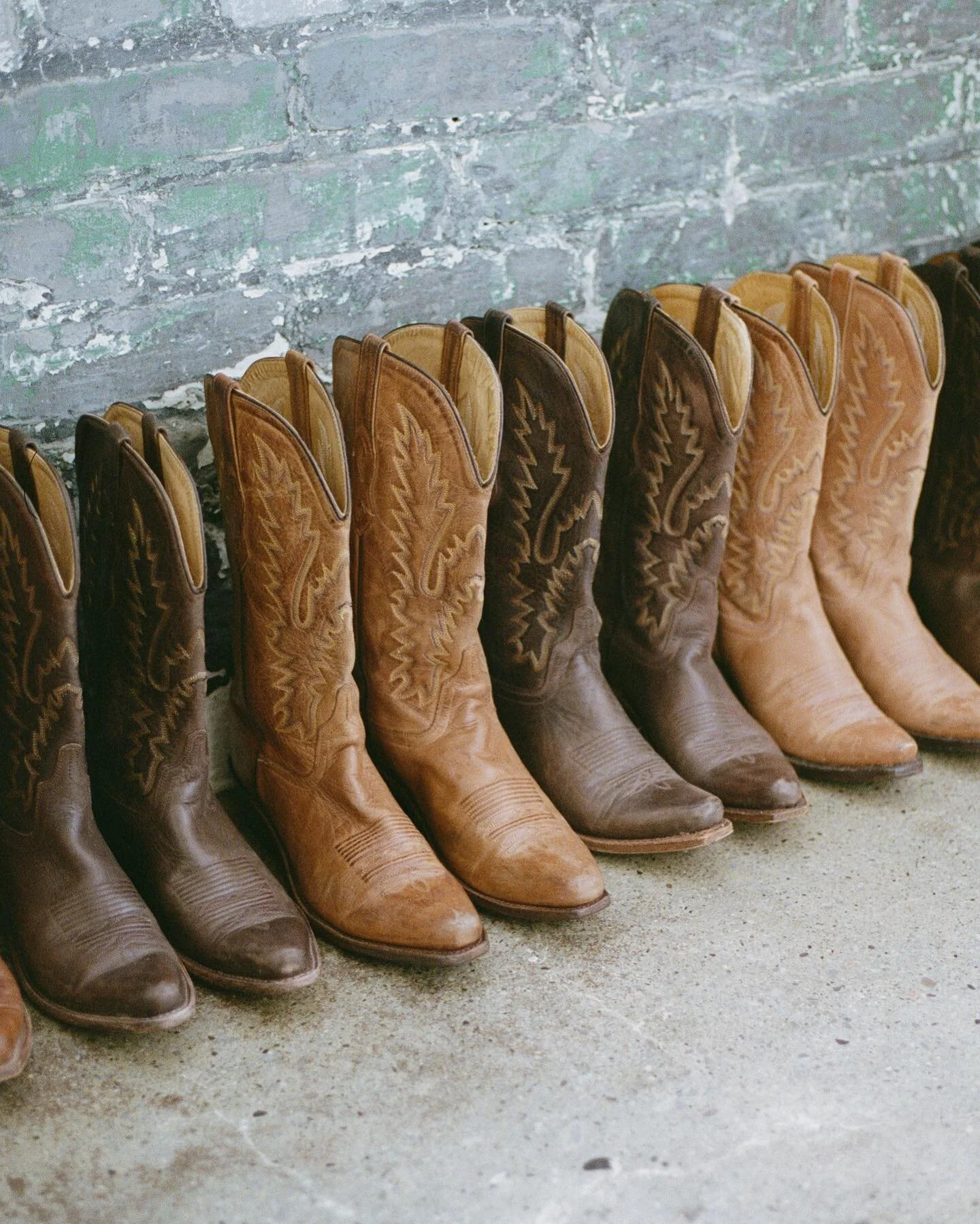 Yeehaw! The rodeo is back with an all new cowboy boot drop this Thursday, November 10 at 5 PM EST. Tell your friends, mark your calendars&hellip;it&rsquo;s going to be good 🏇

📷: @photosbyweez