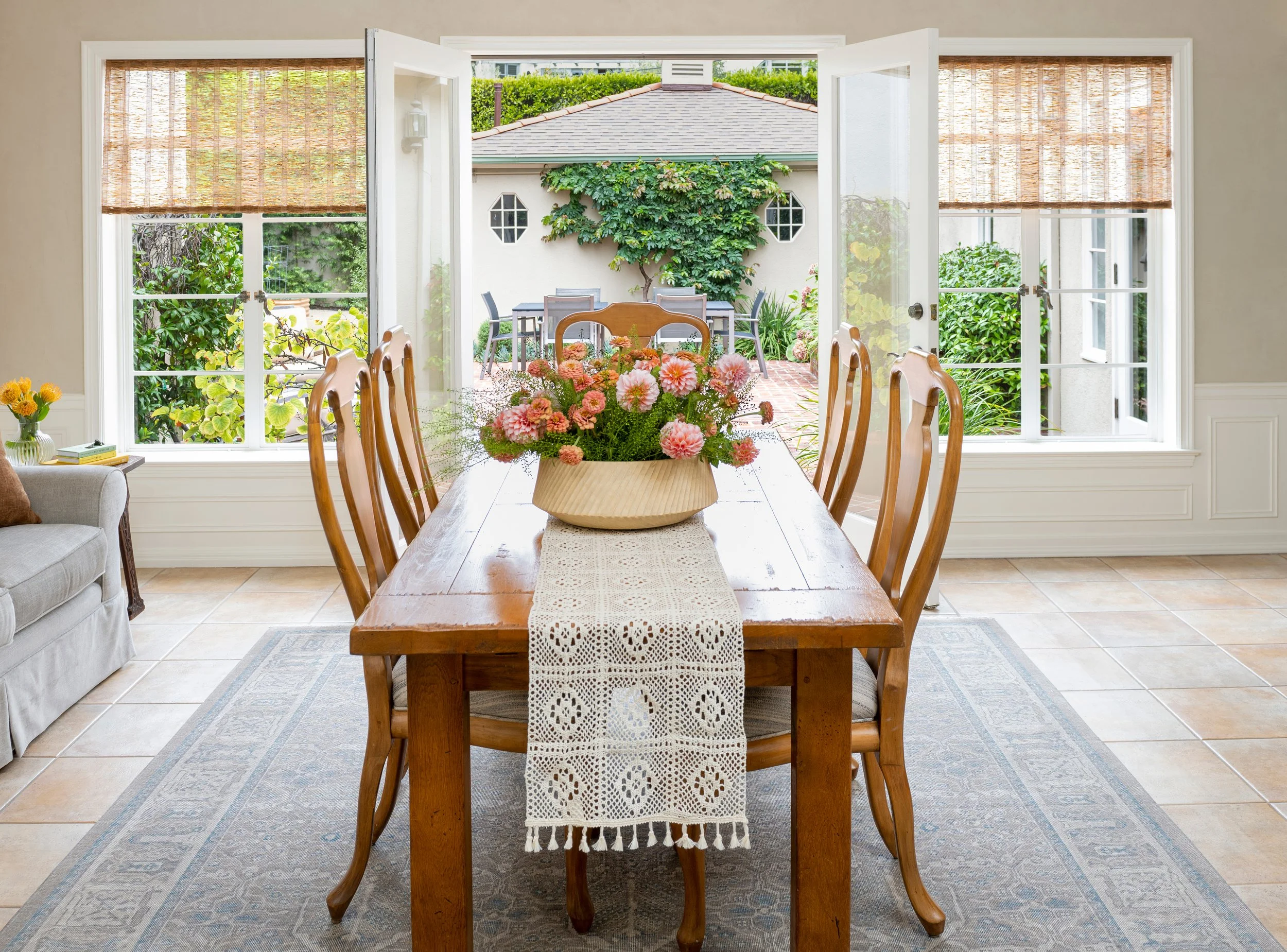 kale-tree-table-runner-02.jpg