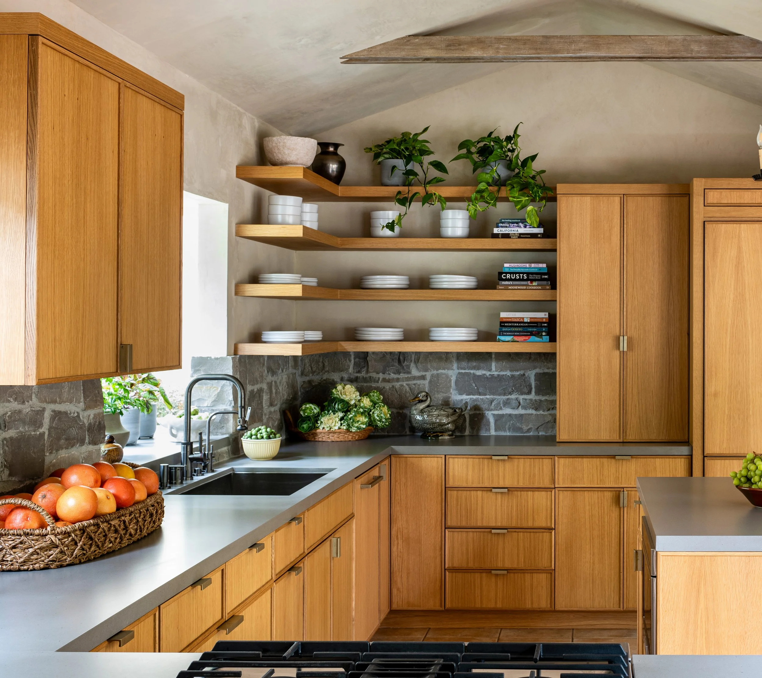 kale-tree-stoneware-dishes-03.jpg